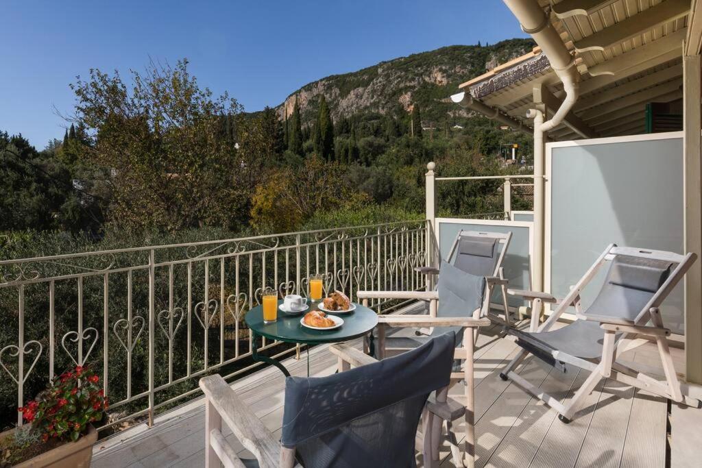 Villa Anthoussa In Palaiokastritsa Eksteriør billede